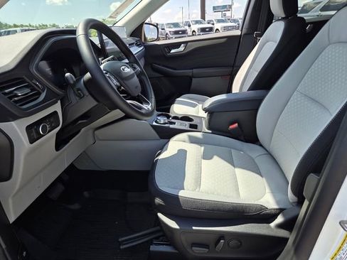 New 2026 Ford Escape Active w/ Active Premium Tech Pack FWD image 38