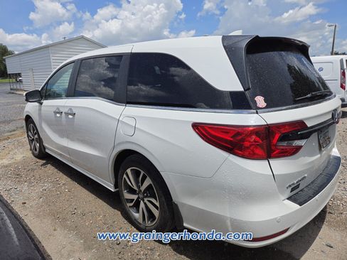 Certified 2023 Honda Odyssey Touring image 9