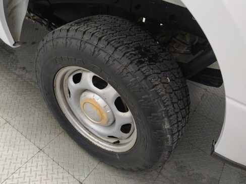 Used 2015 Ford F150 XL w/ Equipment Group 101A Mid AWD/4WD image 31