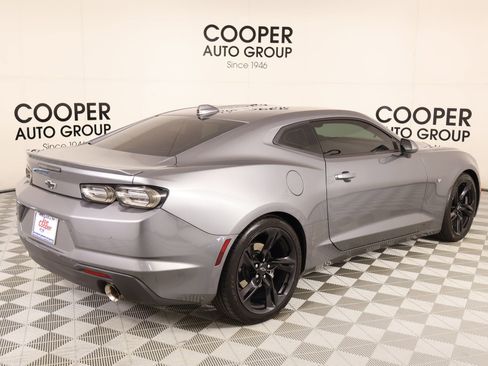 Used 2021 Chevrolet Camaro LT w/ RS Package RWD image 17