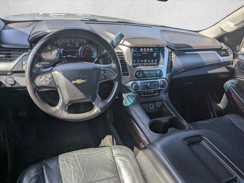 Used 2018 Chevrolet Tahoe LT AWD/4WD image 15