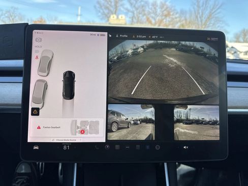 Used 2019 Tesla Model 3 Long Range image 23