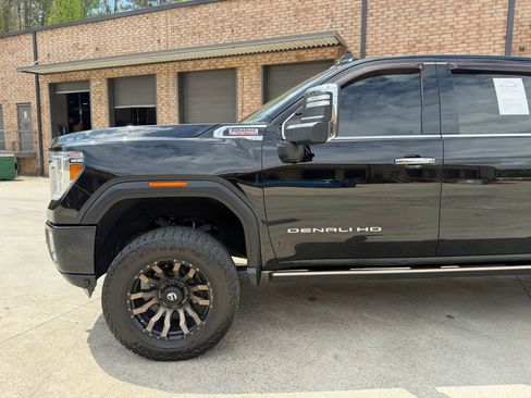 Used 2021 GMC Sierra 3500 Denali w/ Denali Ultimate Package image 4