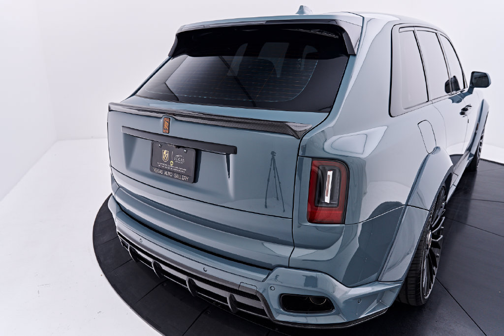 Used 2025 Rolls-Royce Cullinan AWD/4WD image 30