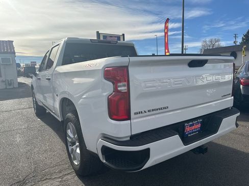 Used 2021 Chevrolet Silverado 1500 Custom image 12
