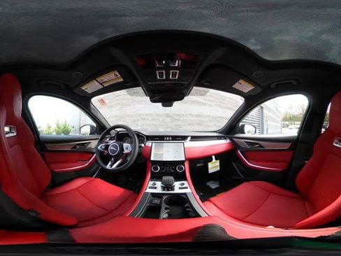 Used 2025 Jaguar F-PACE R-Dynamic S AWD/4WD image 11