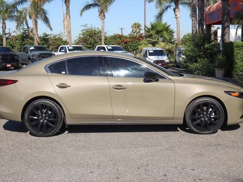 Used 2024 MAZDA MAZDA3 s AWD/4WD image 10