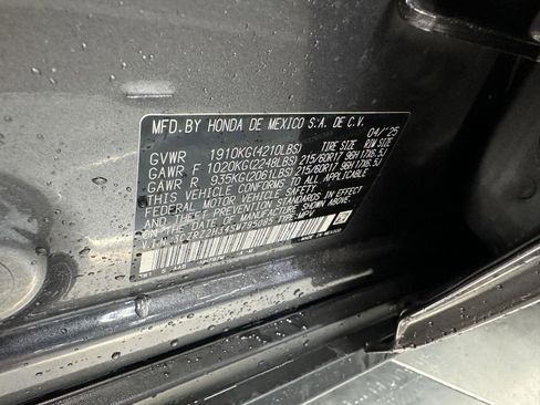 Certified 2025 Honda HR-V LX image 16