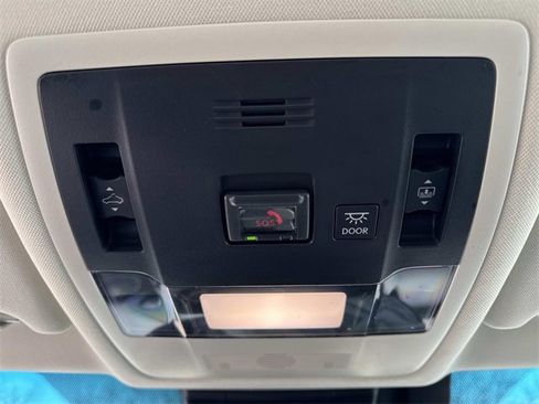 Certified 2023 Lexus ES 350 w/ Premium Package image 23