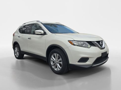 Used 2016 Nissan Rogue SV w/ SV Premium Package image 7