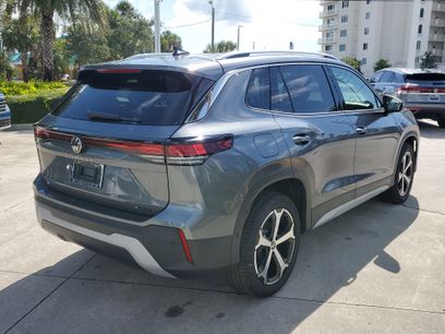 New 2025 Volkswagen Tiguan SE