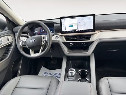 New 2026 Ford Explorer Active w/ Active Comfort Package AWD/4WD image 11
