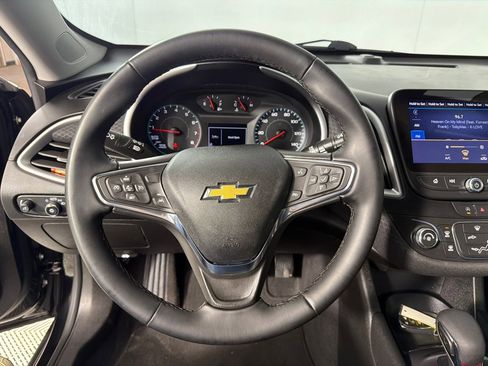 Used 2023 Chevrolet Malibu RS FWD image 15