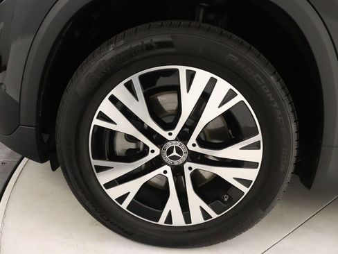 Certified 2025 Mercedes-Benz GLA 250 image 28