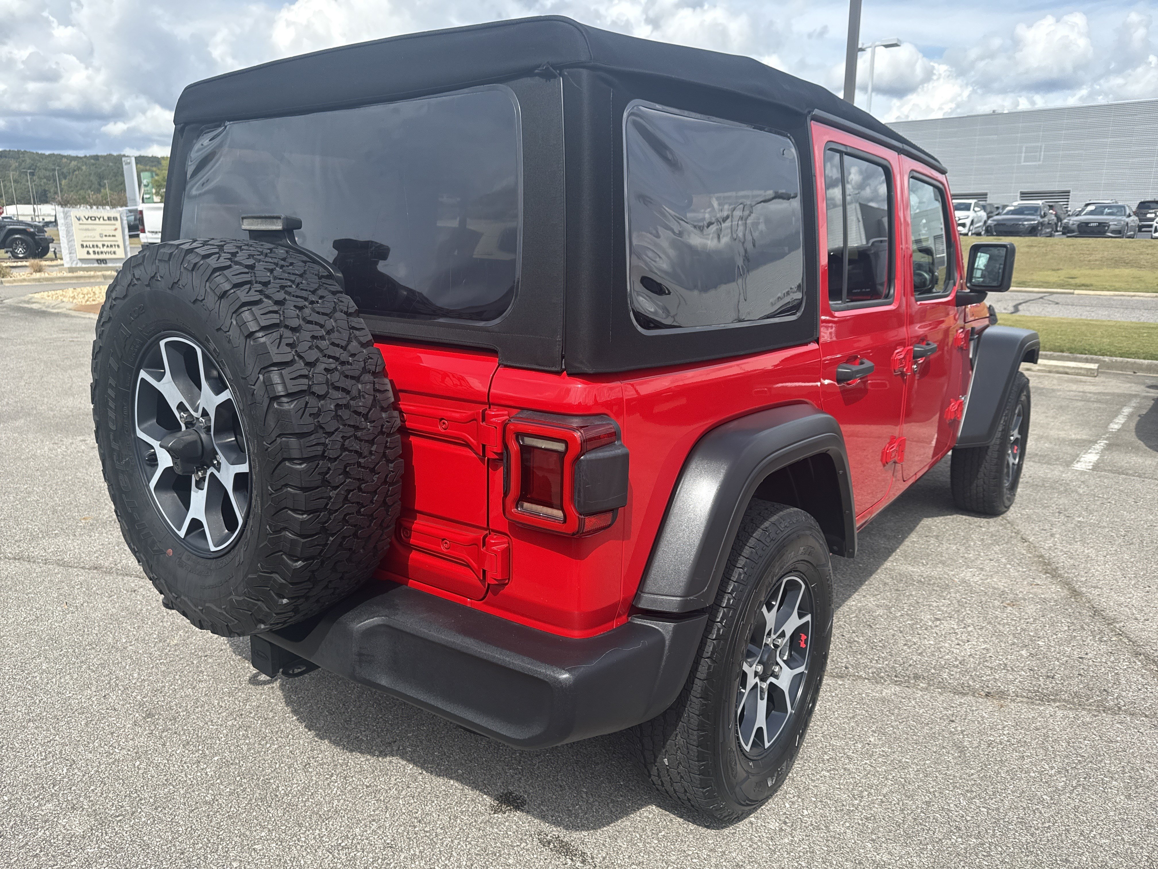 Used 2019 Jeep Wrangler Unlimited Sport S AWD/4WD image 7