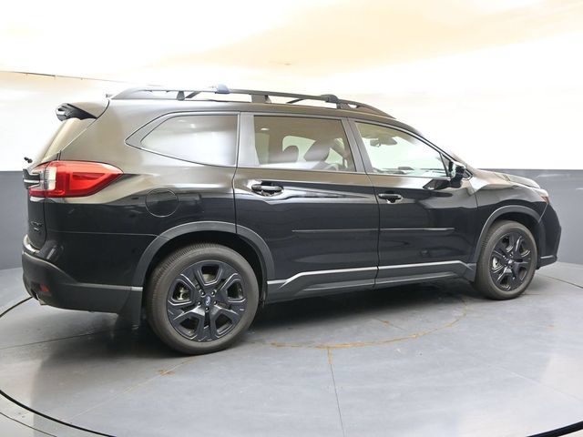 Used 2025 Subaru Ascent Bronze Edition w/ Onyx Package AWD/4WD image 6