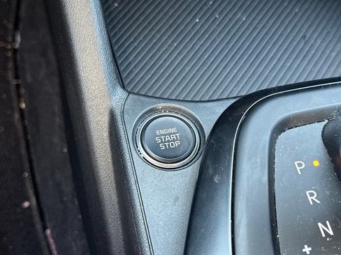 Used 2025 Kia K4 FWD image 25