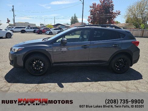 Used 2021 Subaru Crosstrek 2.5i Limited w/ Moonroof Package 2 AWD/4WD image 4