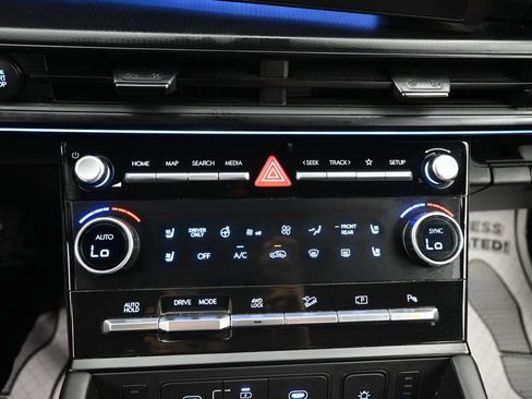 Used 2024 Hyundai Santa Fe Calligraphy AWD/4WD image 14