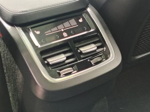 Certified 2023 Volvo XC90 B5 Plus w/ Protection Package Premier image 29