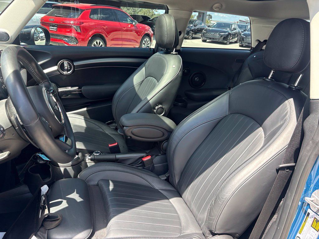 Used 2024 MINI Cooper S FWD image 13