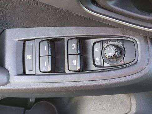 Used 2025 Subaru Impreza 2.0i image 16