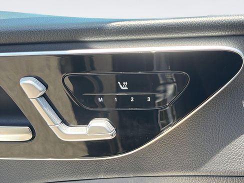 Used 2022 Mercedes-Benz C 300 Sedan image 18