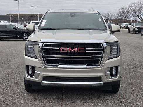 Used 2021 GMC Yukon SLT w/ SLT Luxury Package image 39
