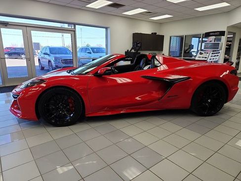 New 2026 Chevrolet Corvette Z06 image 2