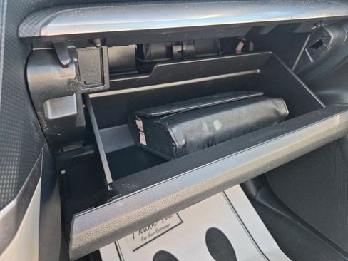 Used 2021 Subaru Forester Premium image 22