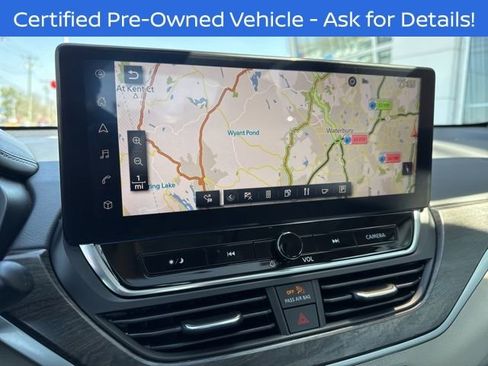 Used 2023 Nissan Altima 2.5 SL AWD/4WD image 12