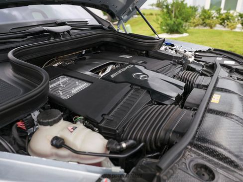 Used 2026 Mercedes-Benz GLS 63 AMG 4MATIC image 19