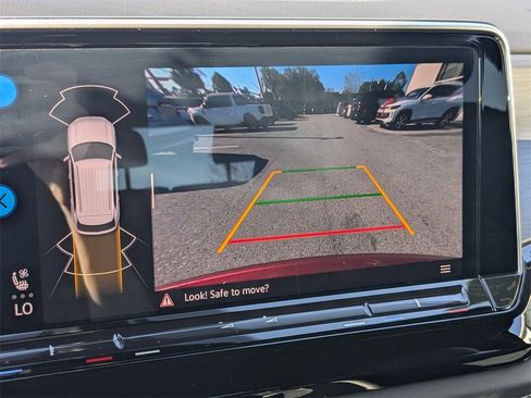 Used 2025 Volkswagen Atlas Cross Sport SE image 23