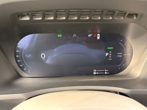 New 2026 Volvo XC90 T8 Ultra w/ Protection Package image 18