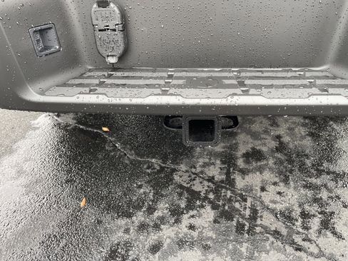 New 2026 Nissan Frontier SV w/ SV Convenience Package image 12