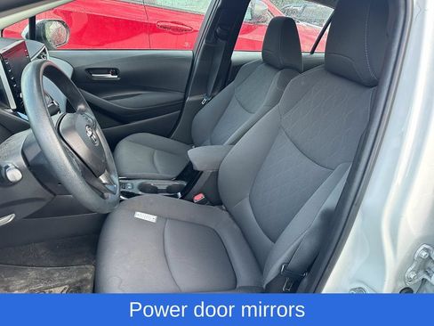 Used 2021 Toyota Corolla LE w/ LE Convenience Package FWD image 8