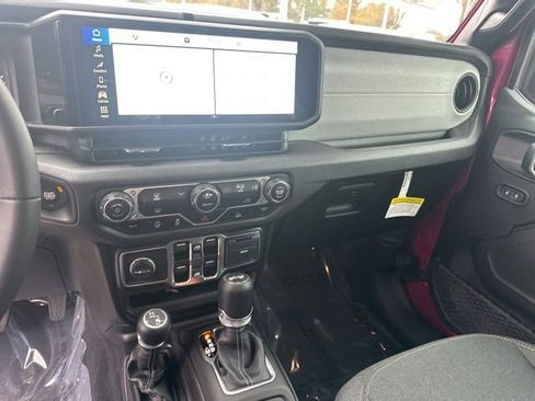 Used 2024 Jeep Wrangler Sport S image 42