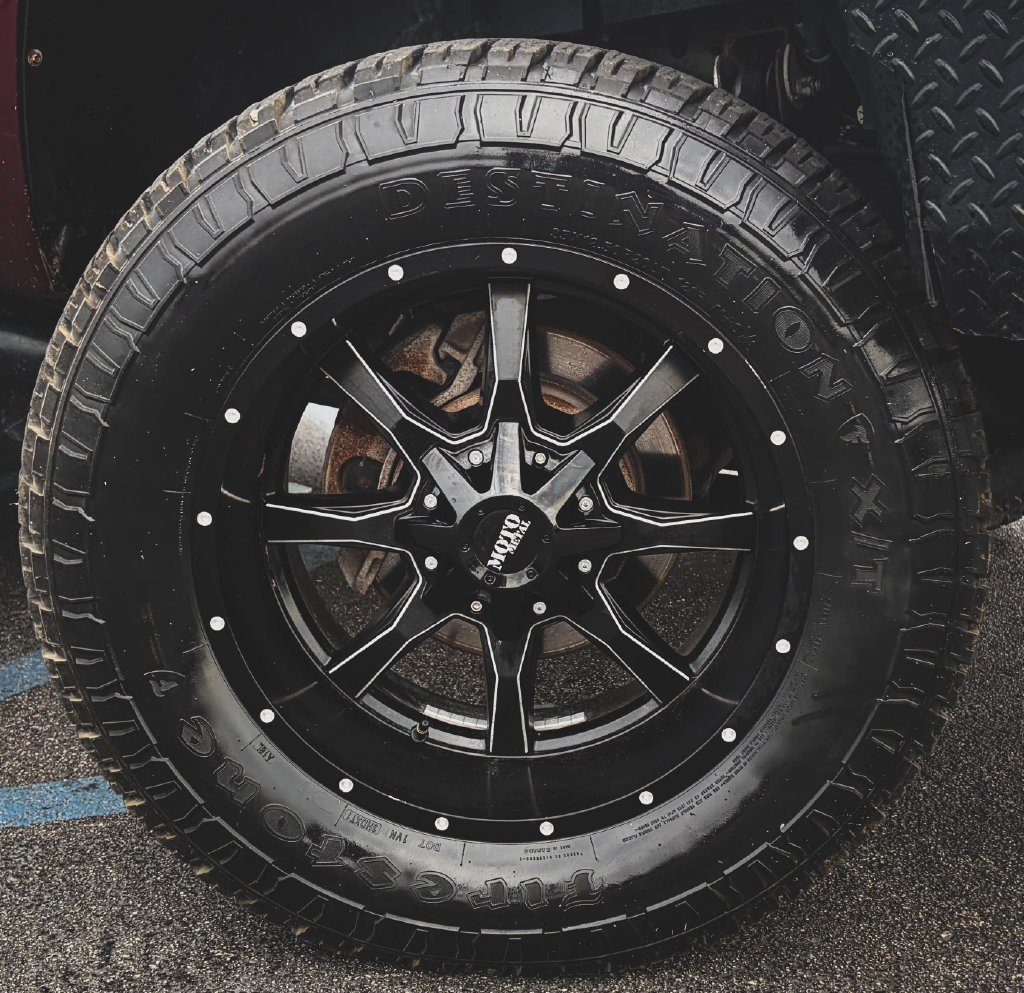Used 2013 Chevrolet Silverado 2500 LT w/ Texas Edition AWD/4WD image 19