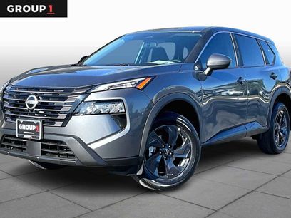 New 2026 Nissan Rogue SV