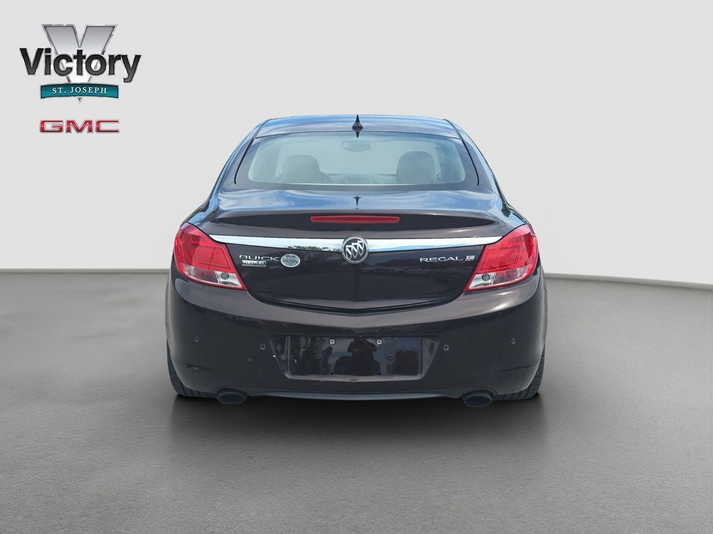 Used 2011 Buick Regal CXL Turbo w/ TO2 Preferred Equipment Group FWD image 16