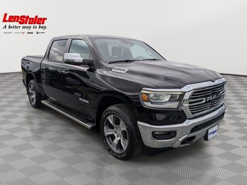 Used 2023 RAM 1500 Laramie AWD/4WD image 7