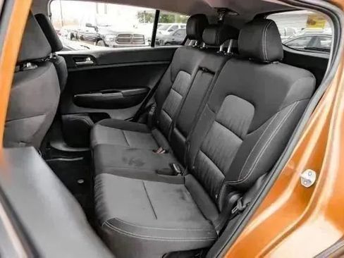 Used 2019 Kia Sportage LX FWD image 41