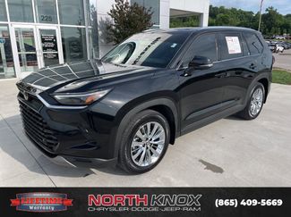 Used 2026 Toyota Grand Highlander AWD video 1