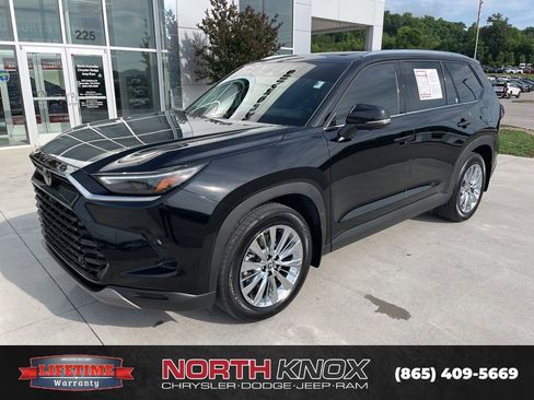 Used 2026 Toyota Grand Highlander AWD image 1