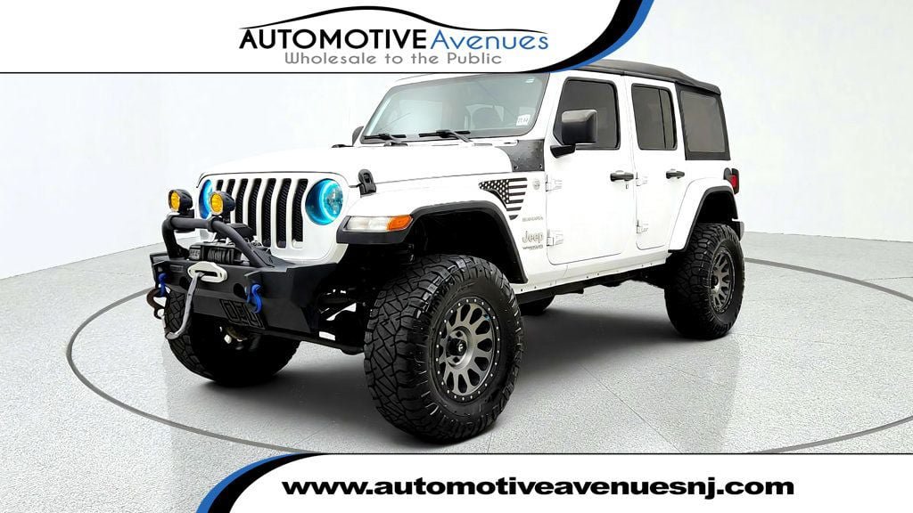Used 2021 Jeep Wrangler Unlimited Sahara w/ Cold Weather Group AWD/4WD image 1