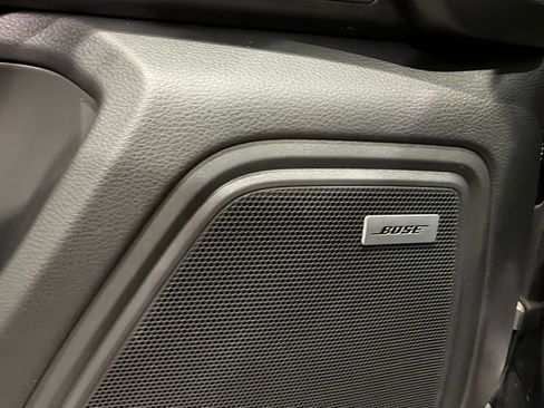 Used 2021 Porsche Macan AWD/4WD image 38