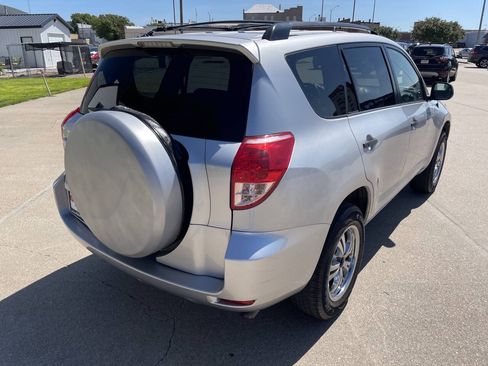 Used 2008 Toyota RAV4 2WD image 5