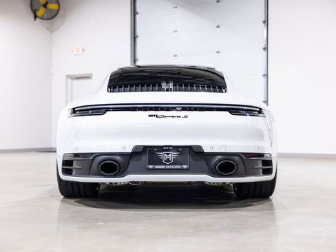 Used 2021 Porsche 911 Carrera S RWD image 5