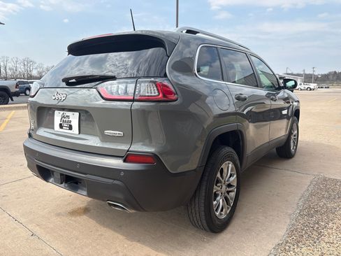 Used 2021 Jeep Cherokee Latitude Lux w/ Sun & Sound Group image 9