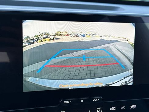 Certified 2025 Toyota bZ4X FWD image 24